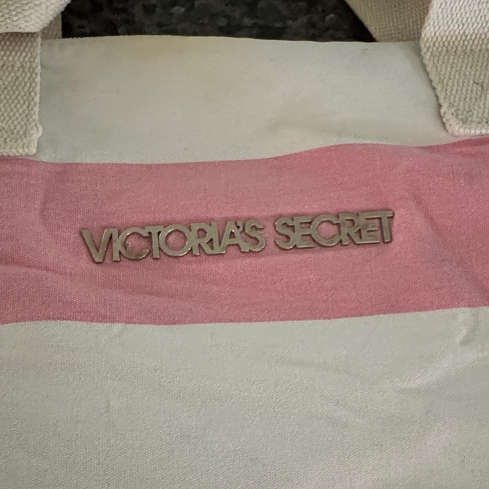 Victoria's Secret Pink and White Tote Bag - Picture 2 of 16